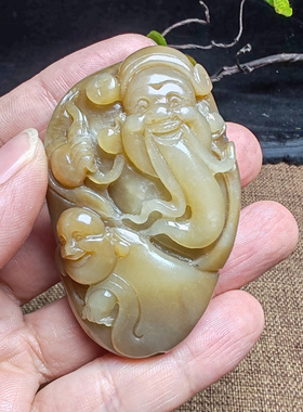 财神佛手把件和田玉糖玉