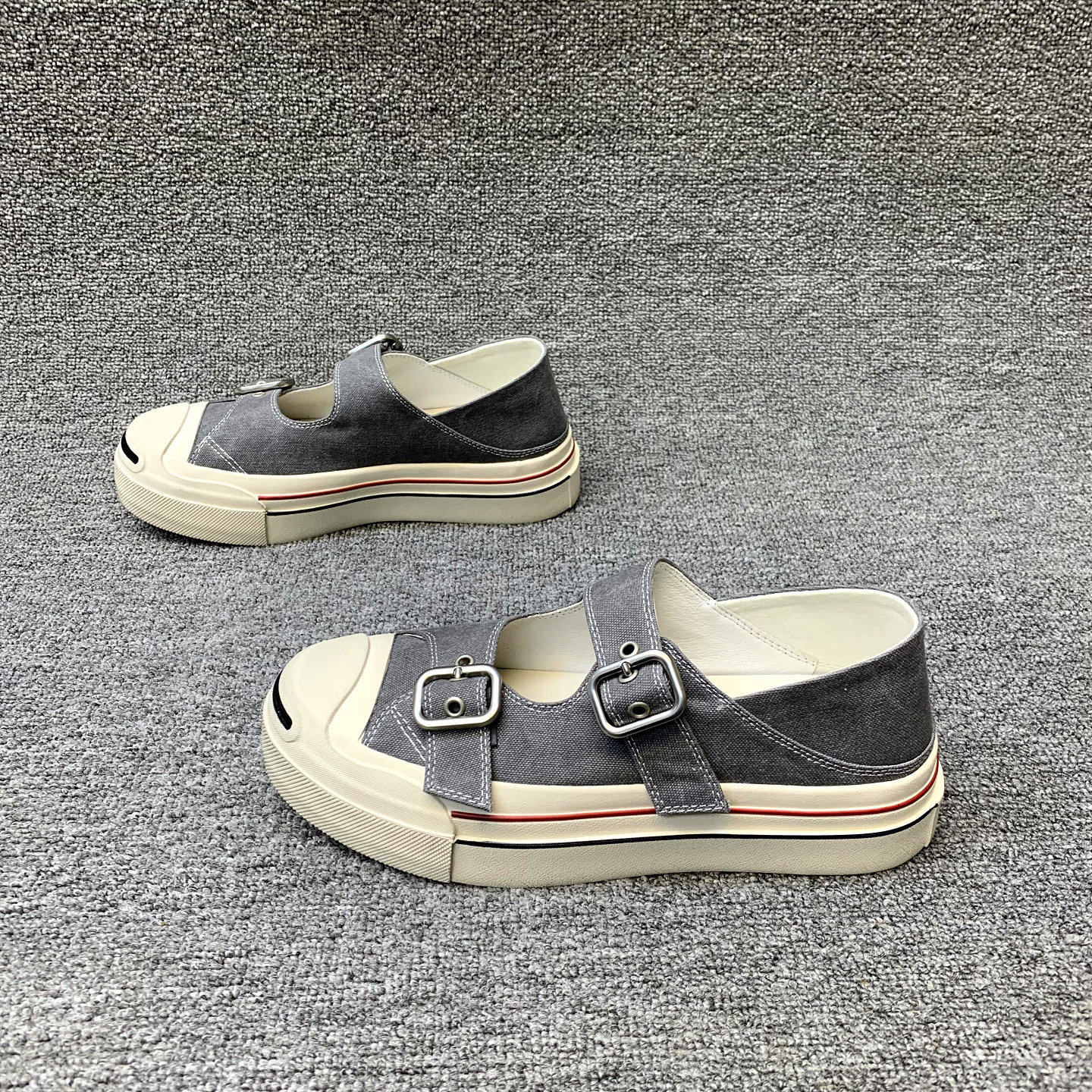 欧洲站女鞋2026春季新款欧货布面皮带扣浅口厚底时尚圆头帆布鞋女,淘宝优惠券,粉丝福利购,淘宝优惠卷