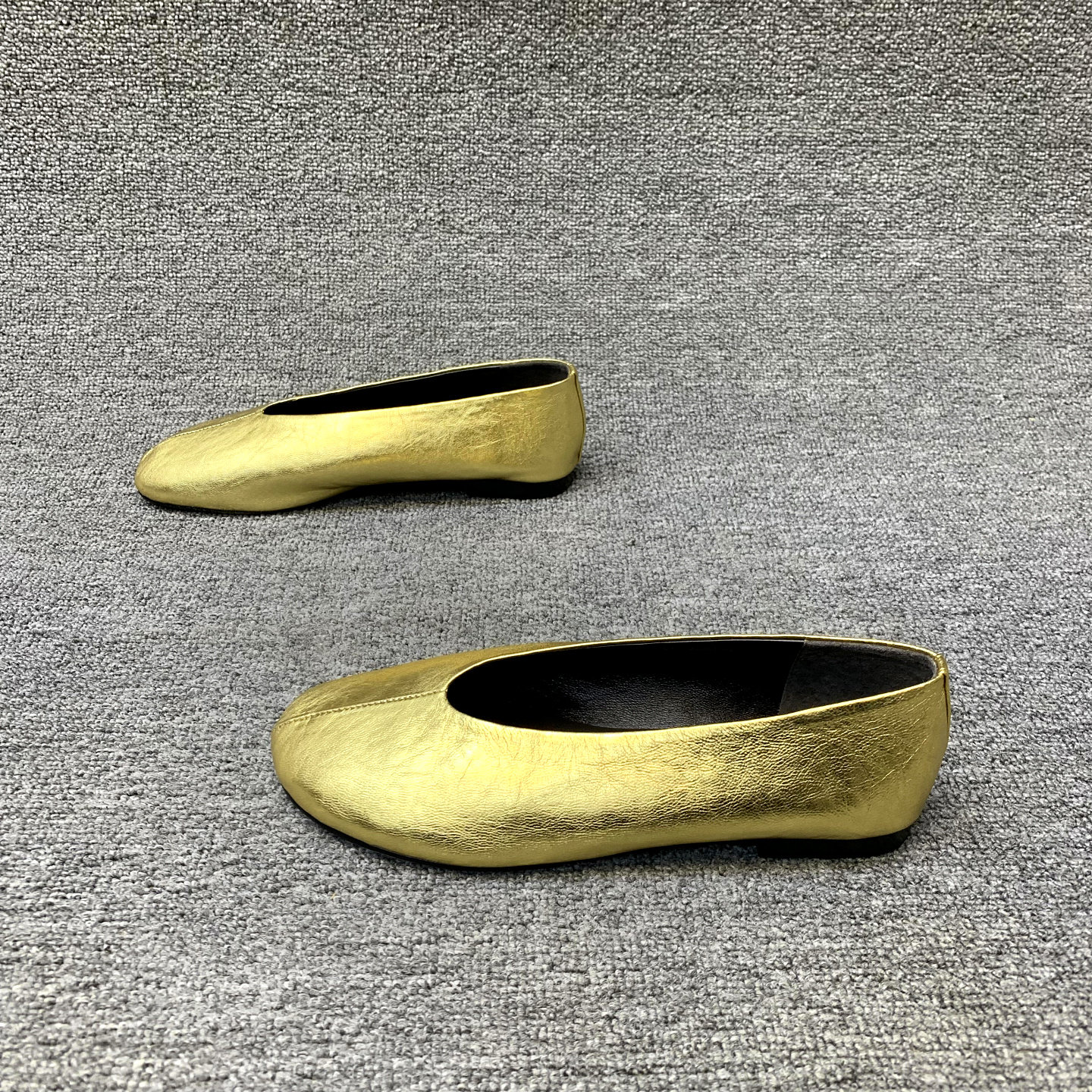 欧洲站女鞋2026春季新款欧货真皮浅口低跟圆头简约时尚单鞋奶奶鞋,淘宝优惠券,粉丝福利购,淘宝优惠卷