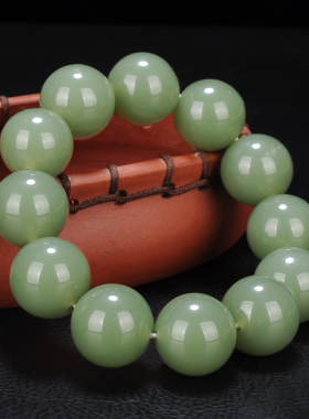 新疆和田玉手链原石籽料