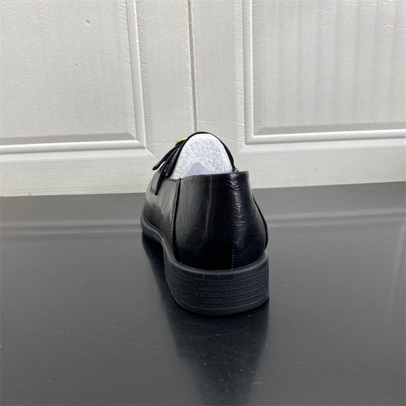 2026英伦风真皮金属皮带扣乐福鞋女黑色圆头低跟一脚蹬百搭小皮鞋,淘宝优惠券,粉丝福利购,淘宝优惠卷