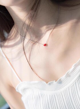 小红心项链女韩版简约百搭个性心形吊坠几何红色爱心颈链锁骨链