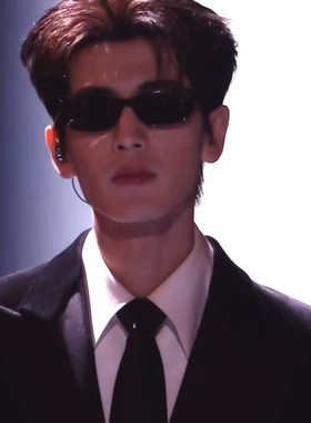 张凌赫同款黑超墨镜男款痞帅复古高级感凹造型猫眼遮阳太阳眼镜女