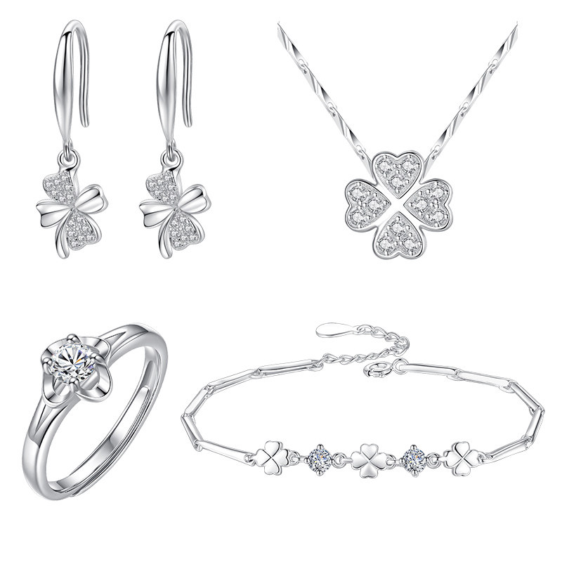 四叶草套装项链手链戒指四件套耳环 七亚珠宝项链