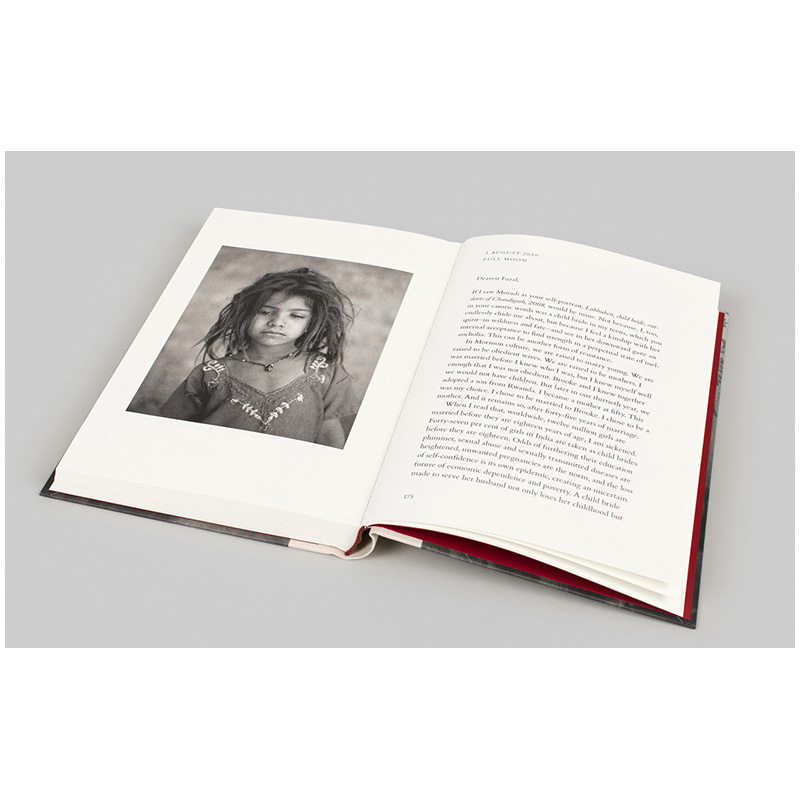 【预 售】法扎尔·谢赫与特里·坦佩斯特·威廉姆斯：月亮在我们身后英文摄影集摄影师专辑进口原版书精装14岁以上Fazal Sheikh & - 图3