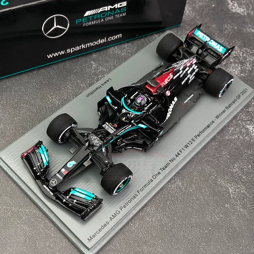 Shasha Model Spark 1 43 Mercedes -Benz F1 Racing Hamilton W12 2021 Модель BOTAS