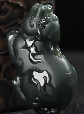 手把件貔貅和田玉青玉