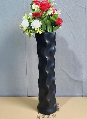 现代简约仿陶瓷长筒花瓶波浪造型设计感百搭黑白两色家居装饰摆件