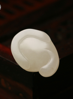 玉德堂天然新疆和田玉籽料苏工白玉蟾戒指戒面配饰可镶嵌DIY