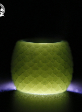 天然新疆和田玉扳指手玩件