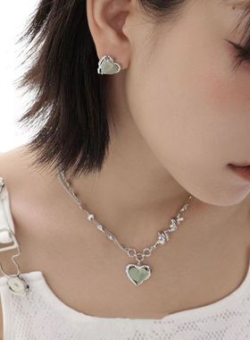 系列轻奢风项链合金爱心流苏女