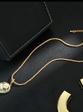 花阁原创花朵复古吊坠女淡水天然