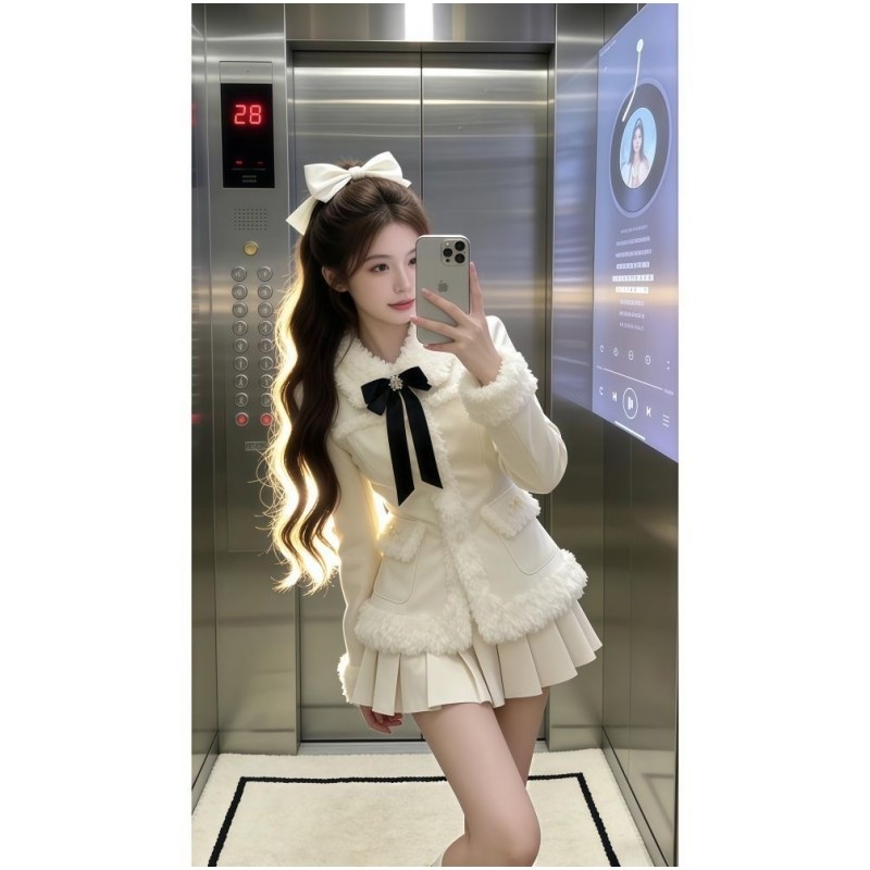 冬季甜美氛围感小香风套装拼接毛领保暖外套千金感百褶裙两件套女,淘宝优惠券,粉丝福利购,淘宝优惠卷