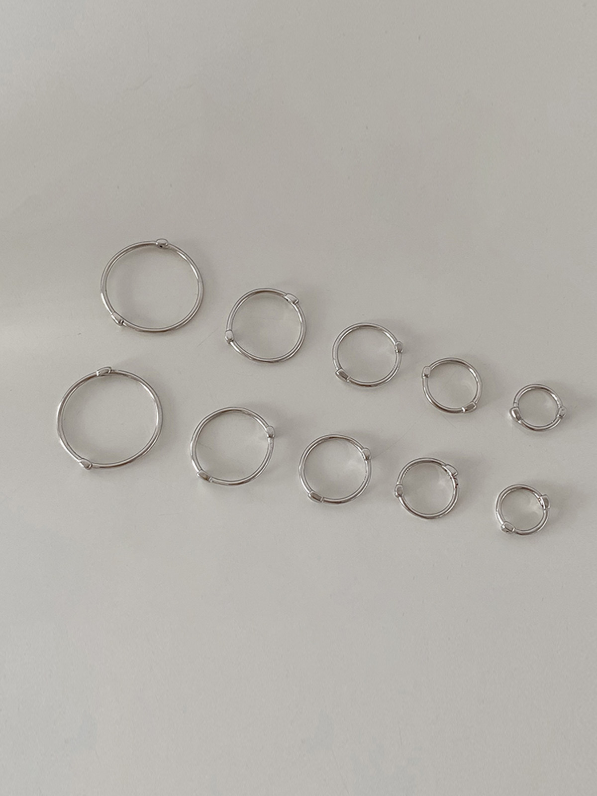 圆圈耳环女圈圈纯银小耳圈2025年爆款新款冷淡风气质素圈耳饰耳钉,淘宝优惠券,粉丝福利购,淘宝优惠卷