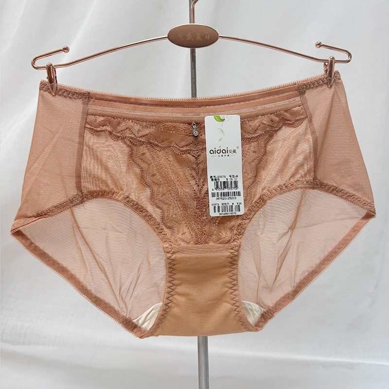 2025新品爱戴内裤性感蕾丝边青年中腰女短裤舒适透气纯色提臀底裤,淘宝优惠券,粉丝福利购,淘宝优惠卷