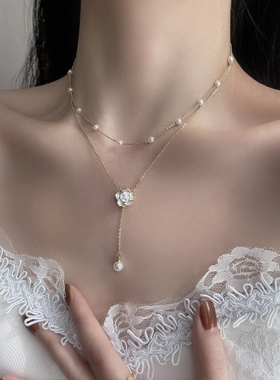 山茶花温柔显气质哦项链叠戴