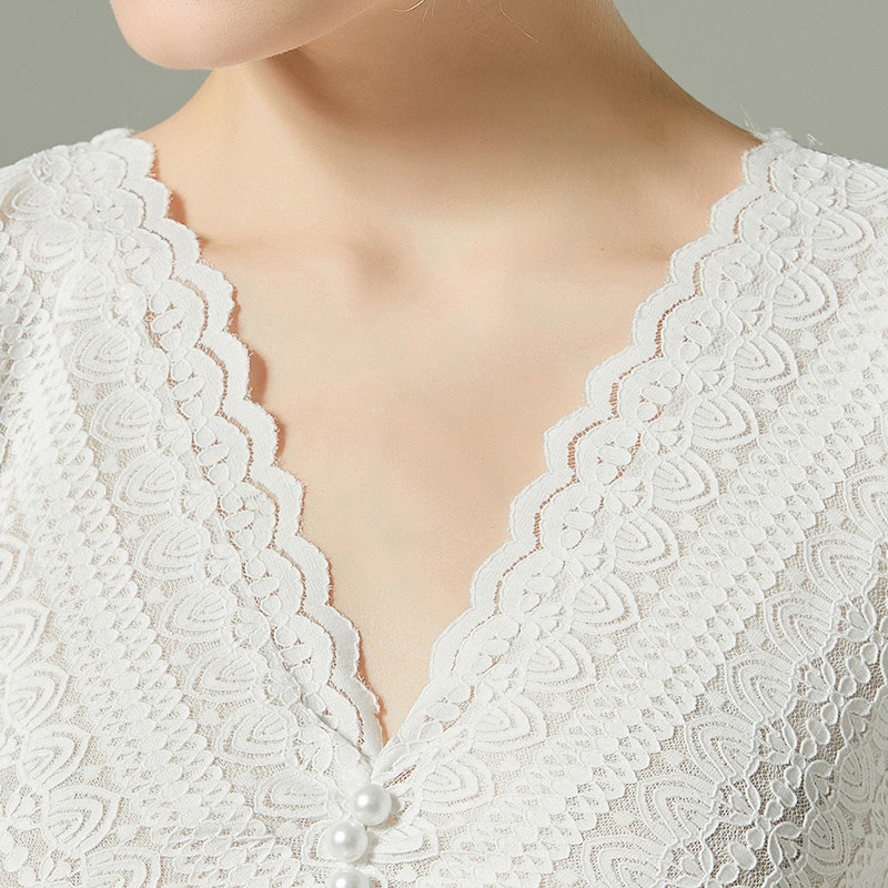 洋气低领蕾丝女2020新款设计感小衫 沫加蕾丝衫/雪纺衫