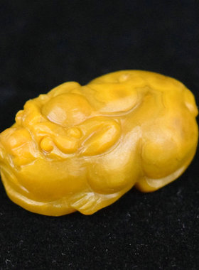 天然宣化战国红玛瑙貔貅小挂件