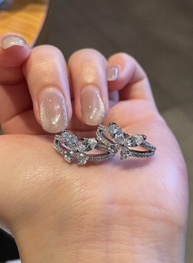 日系CherryKoko法式轻奢复古幻影马眼水滴蝴蝶戒指满钻设计时尚