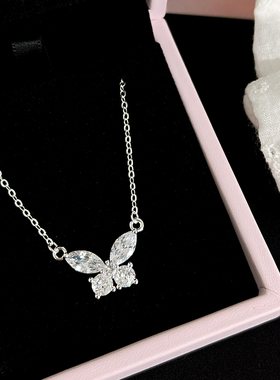 轻奢百搭简约精致蝴蝶项链