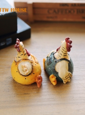 美式油画款坐姿鸡情侣树脂工艺品