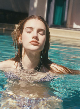 tokokkino 26夏季新款「黑白场域」黑白珍珠双色套链叠戴锁骨链