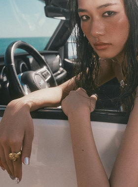 tokokkino 26夏季新款「日耀盘」双色水晶戒指百搭耳饰耳环