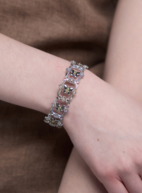 Blingkolio 26春夏新款金属蝴蝶镂空手镯高级感手环M星店