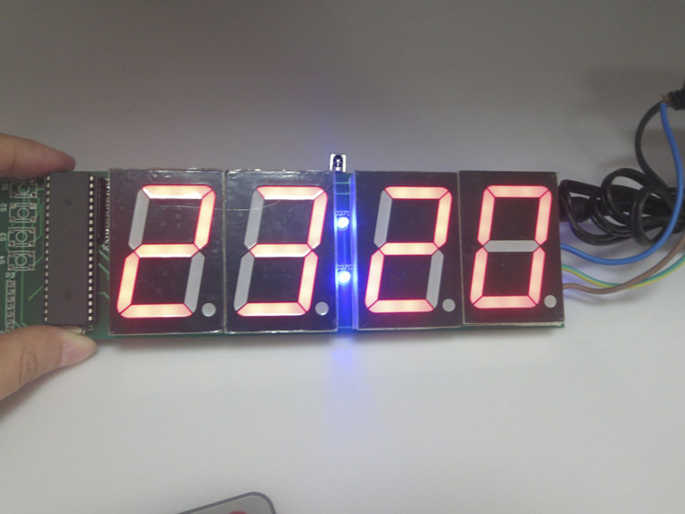 密室游戏用四位数字显示倒计时器送5V专用电源+遥控器数字计时器