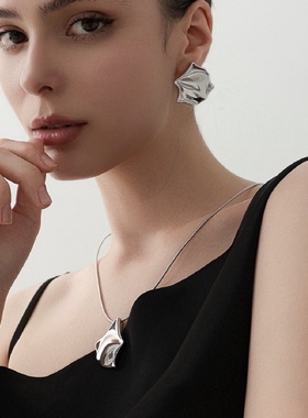 MUSELF慕我 玫瑰花瓣项链 轻奢气质设计感小众简约