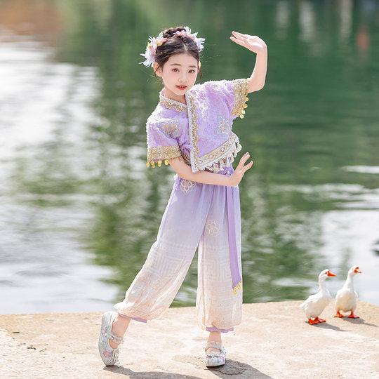 六一小学生25年新款女童民族风唐装汉服套装儿童夏季新中式表演服