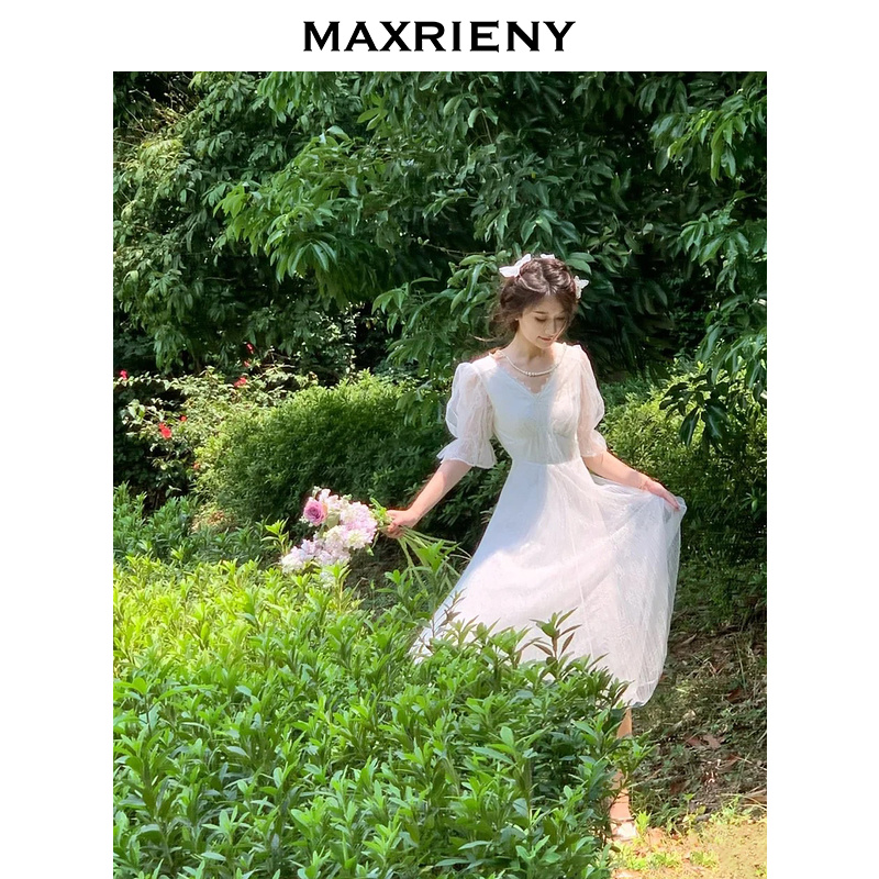 MAXRIENY宫廷浮雕茶歇裙夏泡泡袖白色仙女连衣裙欧式浪漫裙子-图1