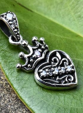 泰国进口复古宫廷镶钻皇冠与爱心女士哥特泰银吊坠925纯银小挂件