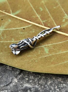 进口女士925纯银镶钻花苞吊坠