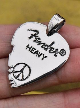 进口男士925纯银反战符号拨片坠