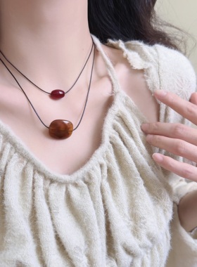 明星同款红玛瑙路路通吊坠项链女小众时尚简约优雅百搭锁骨链颈链