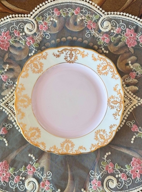 西洋古董 royal vale 白粉釉金蕾丝花环骨瓷杯碟 糖奶罐套系现货