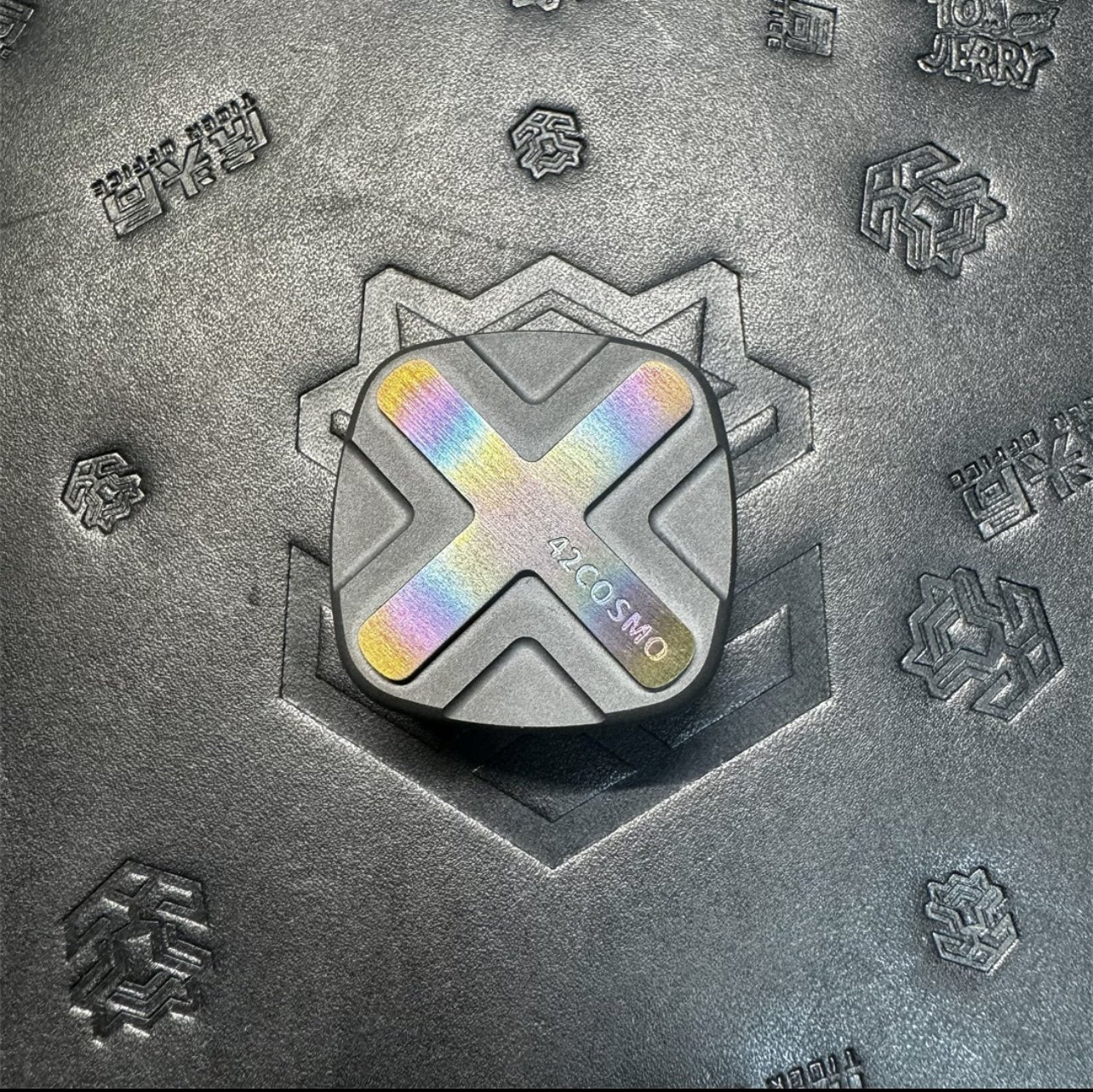 世界edc 42cosmos偷姐机械xx推牌 指尖陀螺edc解压玩具黑科技新品,淘宝优惠券,粉丝福利购,淘宝优惠卷