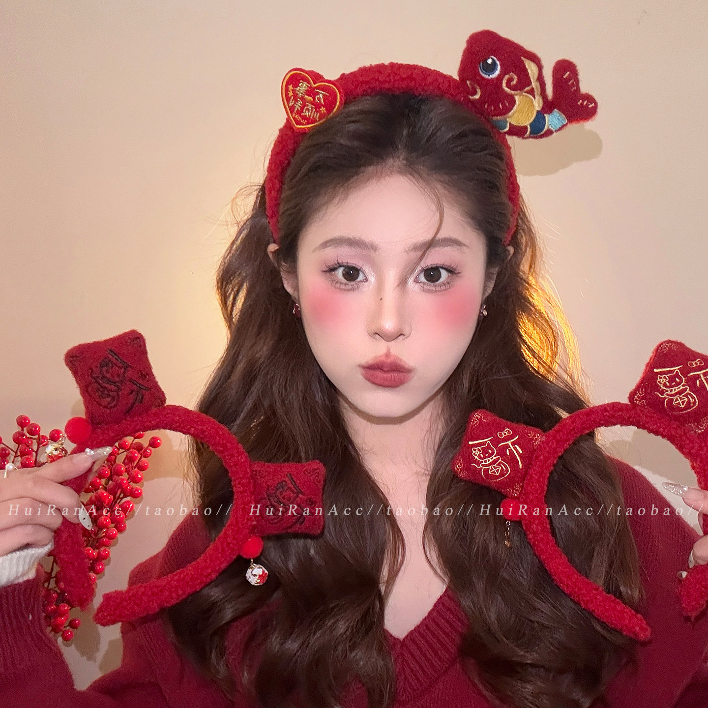 好运降临~新年红色福字锦鲤发箍女2026新款氛围感不勒头喜庆发饰,淘宝优惠券,粉丝福利购,淘宝优惠卷