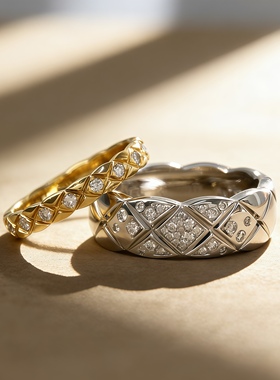 菱格镀18K金小香风情侣对戒