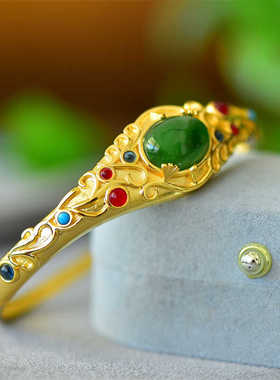 新疆天然和田玉碧玉彩锆手镯手环