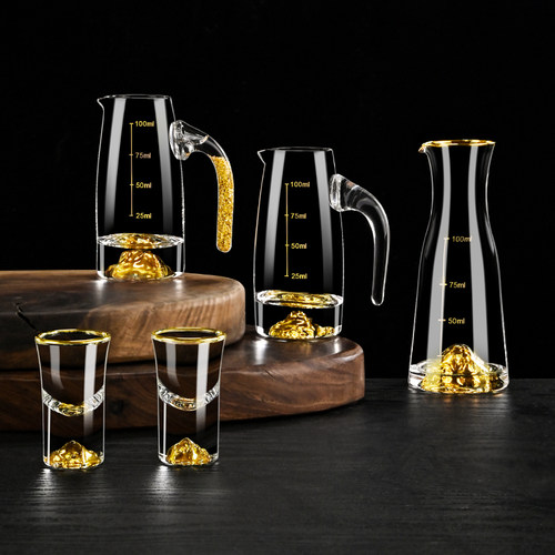 金山白酒杯分酒器套装家用高档轻奢金箔一口杯小号子弹杯烈酒杯子 - 图1