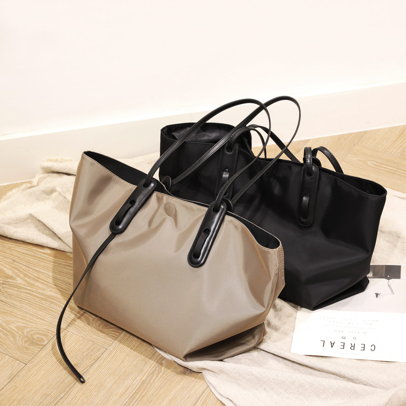 女士新款2020帆布尼龙大容量托特包 佐木女士包袋