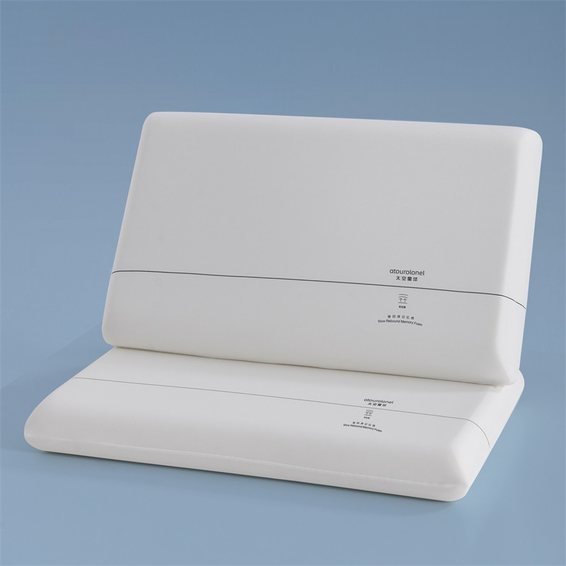 2026慢回弹记忆枕高质量礼盒包装家用舒适护颈枕