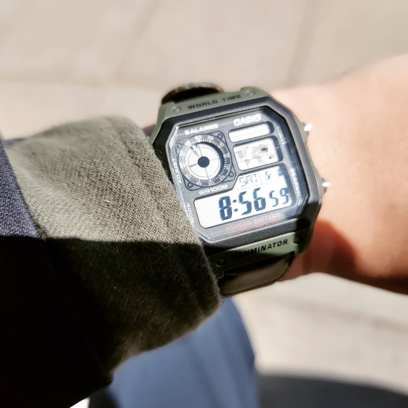 海外直邮卡西欧狂飙同款电子男表 锦时亨海外日韩腕表