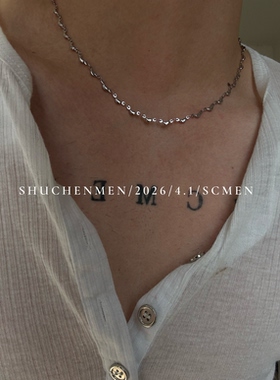 SCMEN 设计师小香蕉几何高级感女ins项链锁骨链 钛钢镀18k金镀银