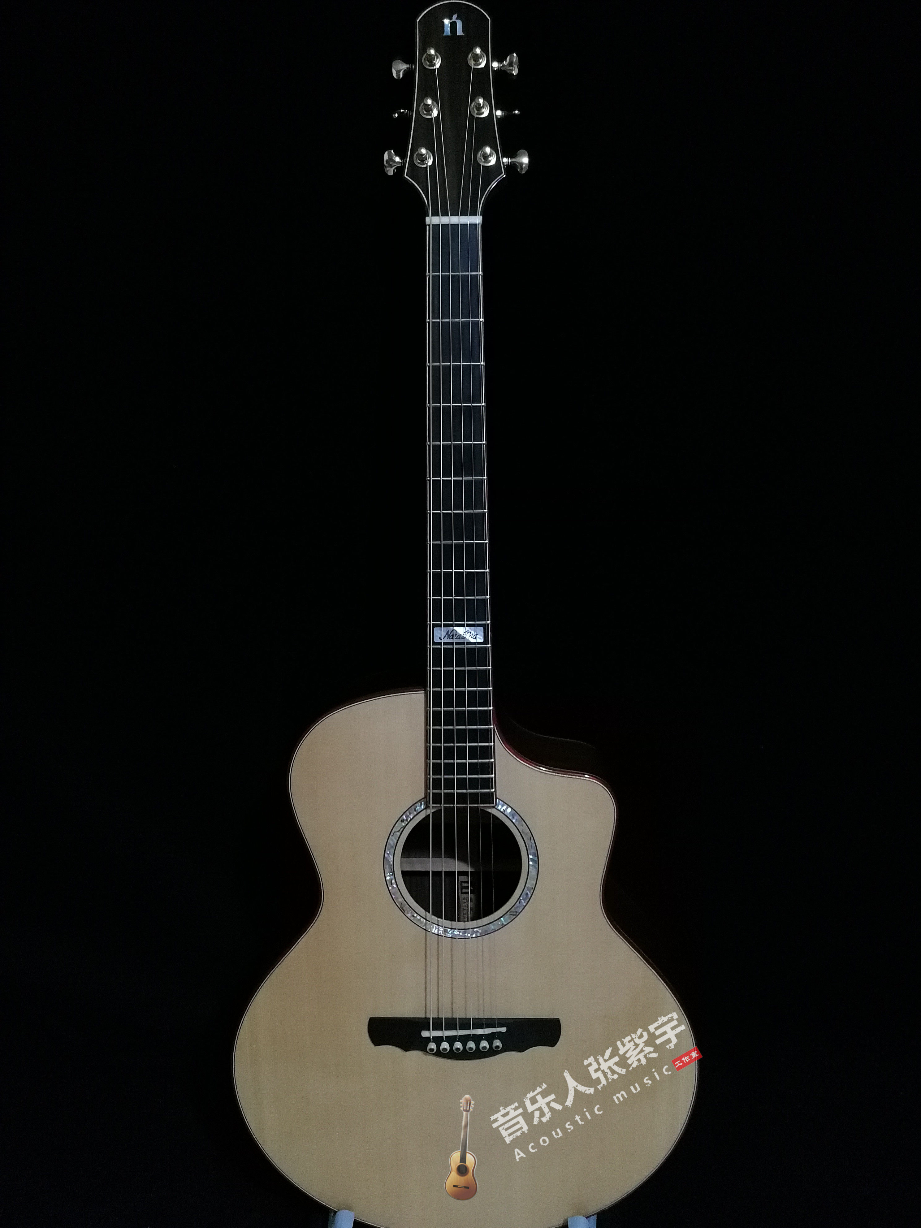娜塔莎吉他jc7