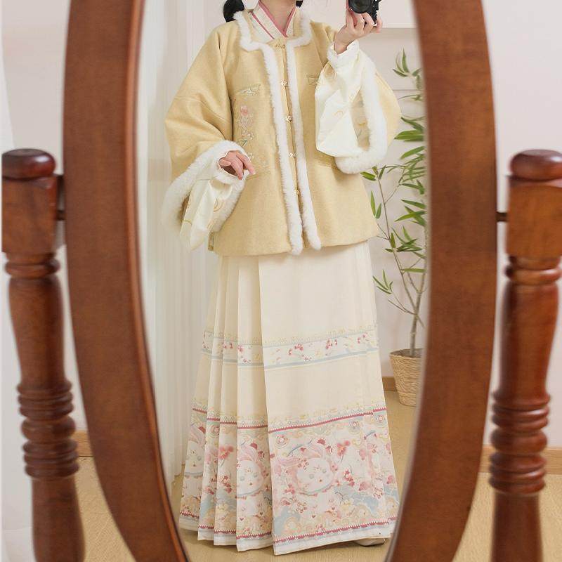 花相知原创【绒绒兔】明制方领刺绣琵琶袖冬款拜年服马面裙加绒,淘宝优惠券,粉丝福利购,淘宝优惠卷