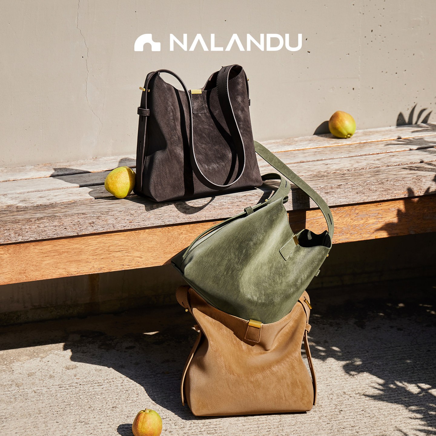 纳兰杜包包女士2025新款水桶包女款麂皮包包大容量通勤斜挎包女包,淘宝优惠券,粉丝福利购,淘宝优惠卷