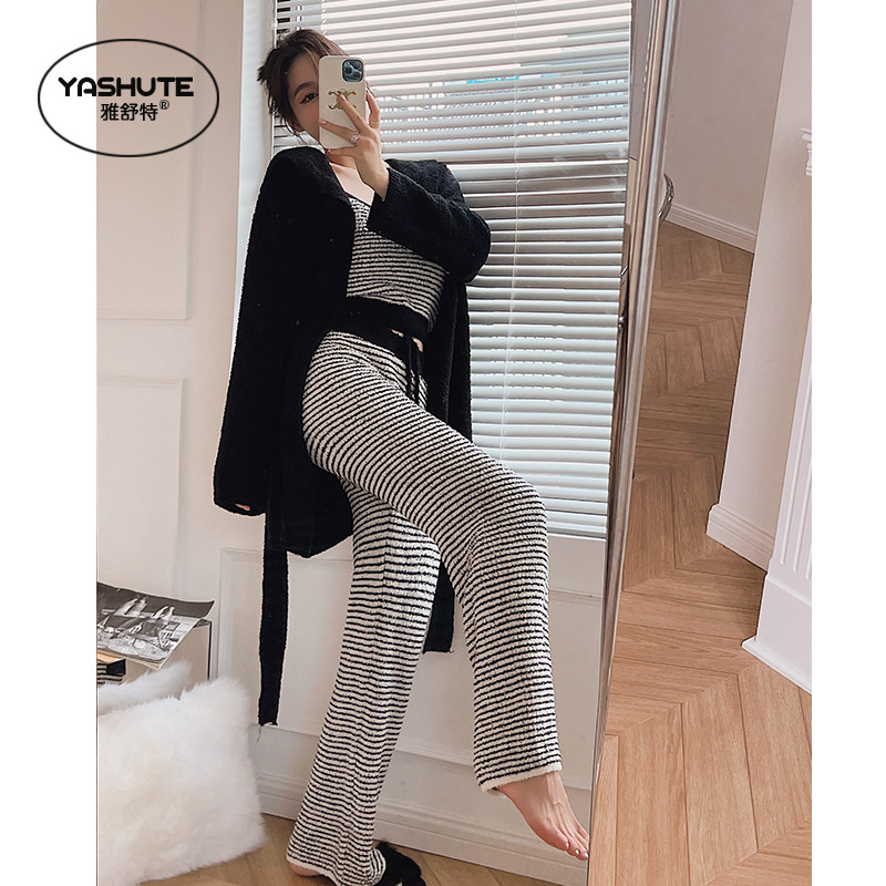 秋冬季2021新款软绵绵半边绒睡衣 雅舒特睡衣/家居服套装